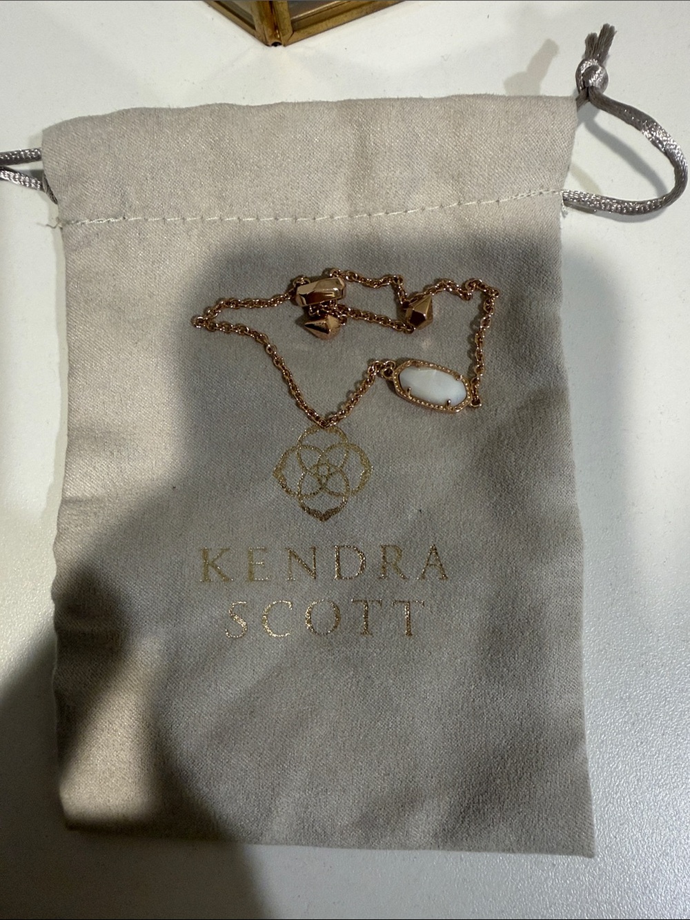 Kendra Scott Rose Gold Chain Necklace with White Oval Stone